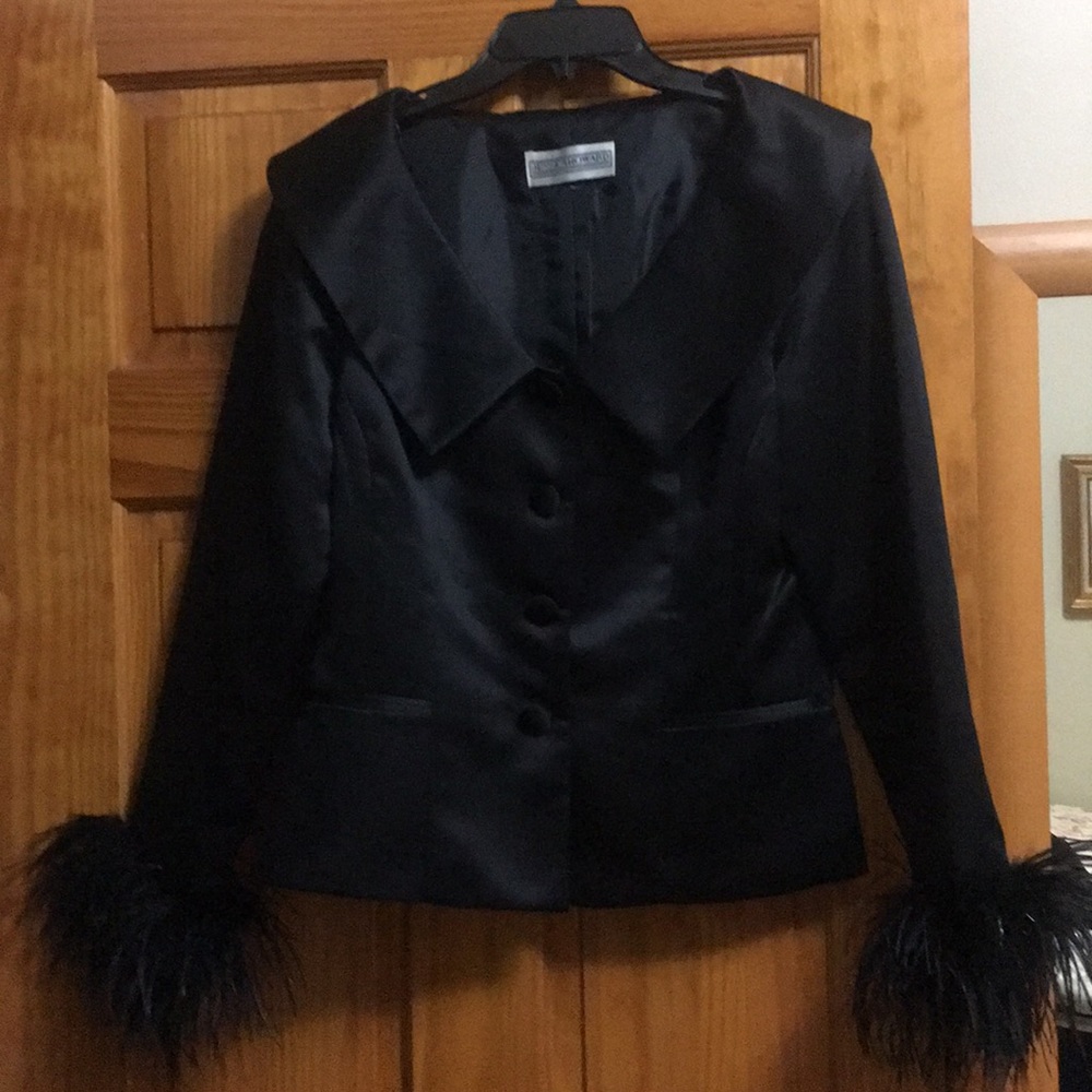 Black Staten jacket. A Timeless classic piece